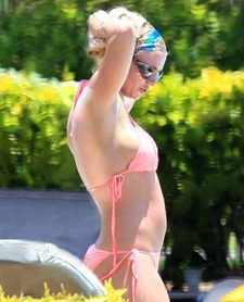 Britney Spears in bikini